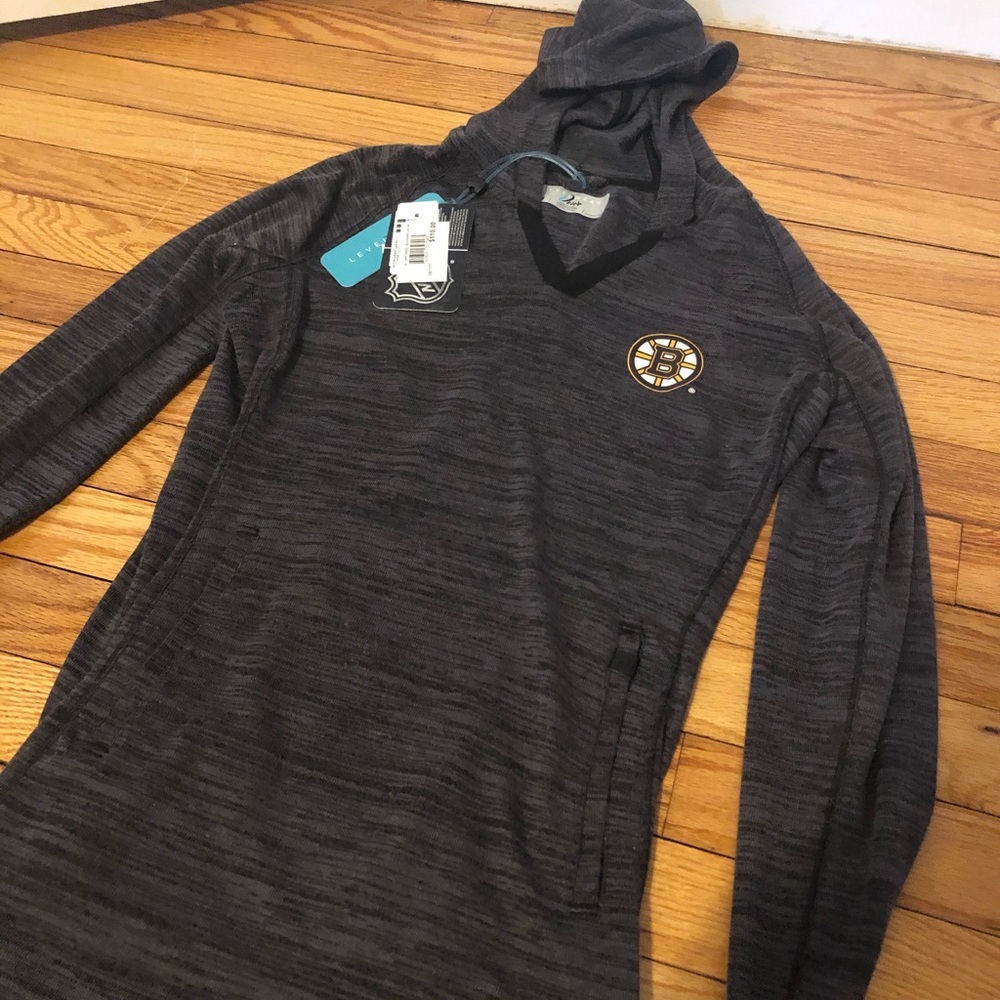 NWT bruins pullover